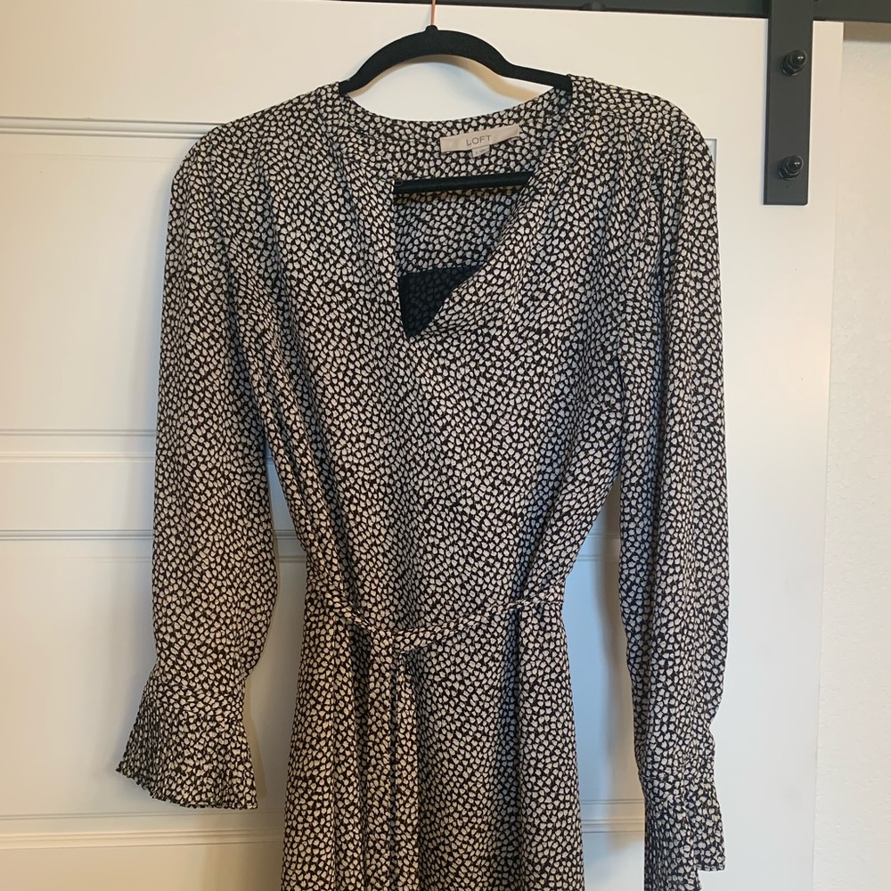 Ann Taylor Loft black floral work tunic dress